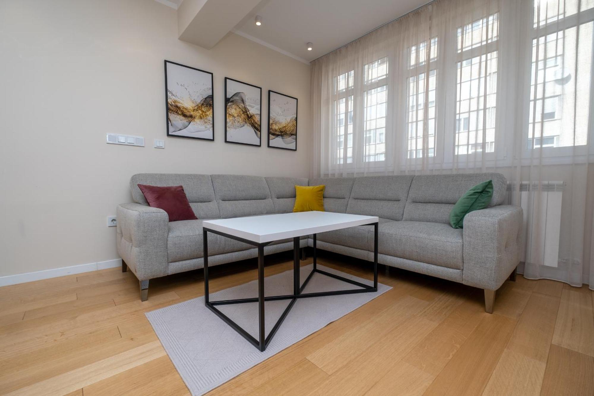 Aria Executive 071 - Old Town Appartement
